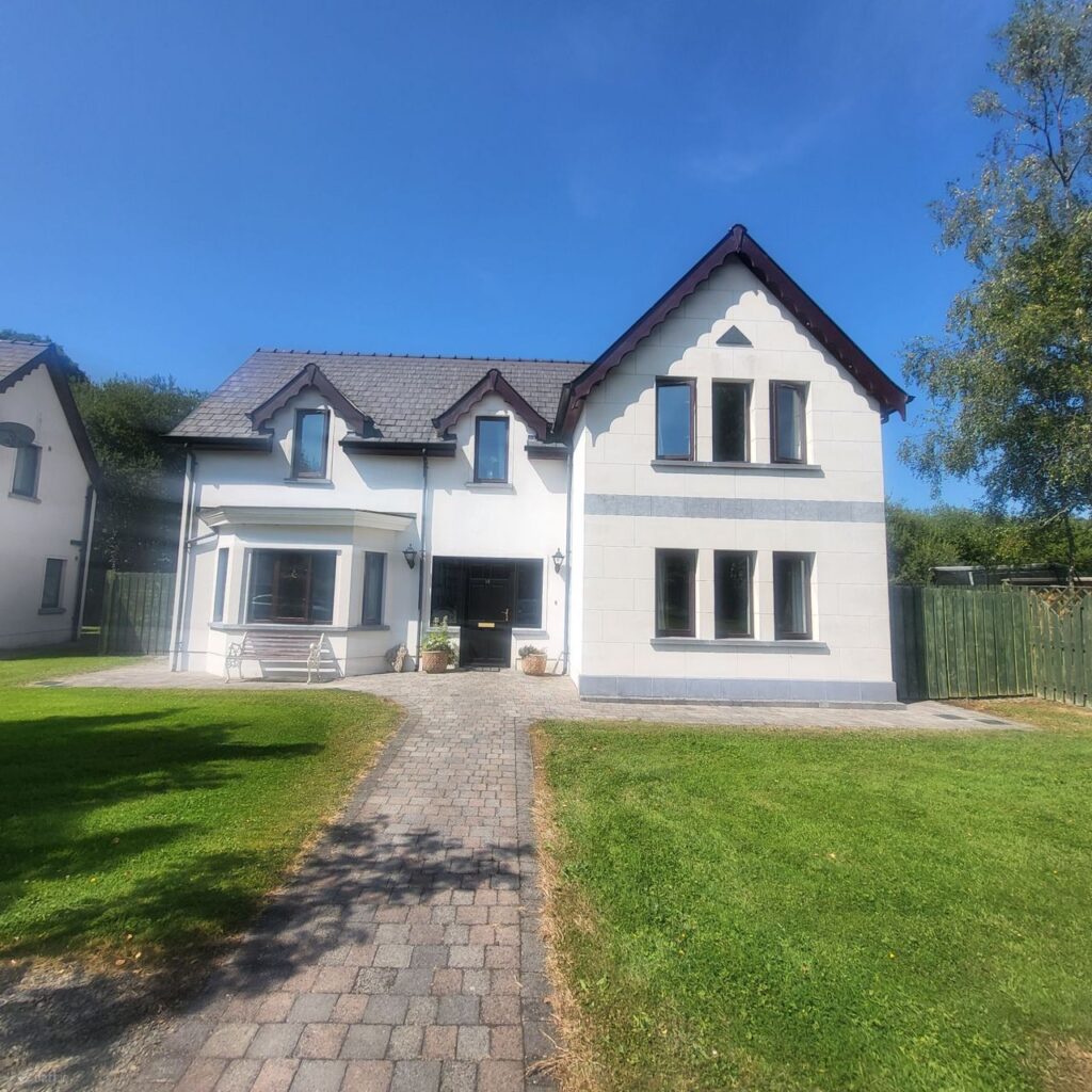 13 Errew Drive, Lough Rinn, Mohill, Co. Leitrim